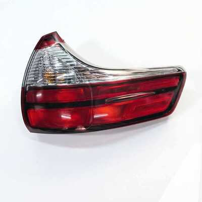 quality Fenghua Used 2015-2020 for for Right Side Rear Tail Light Assembly with Red Brake Lamp 6V 3000 Lm Universal Fitment factory